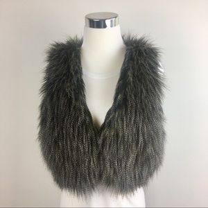 INC Faux Fur cropped vest - medium